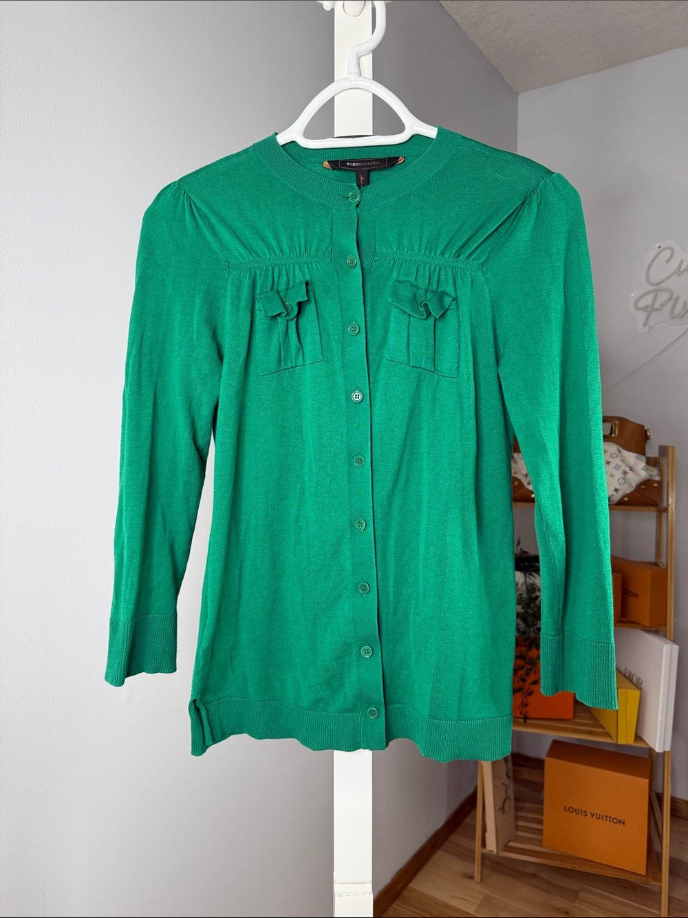 Green Women's Button-Front Cardigan with Ruffle Pocket Detail